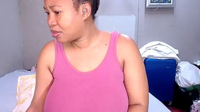 BigAreola26 online show from May 9, 7:45 am