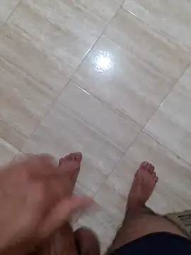 Snapshot of Demillvan chatting on November 6, 3:32 am Demillvan online show from November 6, 3:32 am