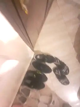 Snapshot of Demillvan chatting on November 30, 2:07 pm Demillvan online show from November 30, 2:07 pm