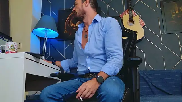 ChrisKox online show from September 14, 5:57 pm