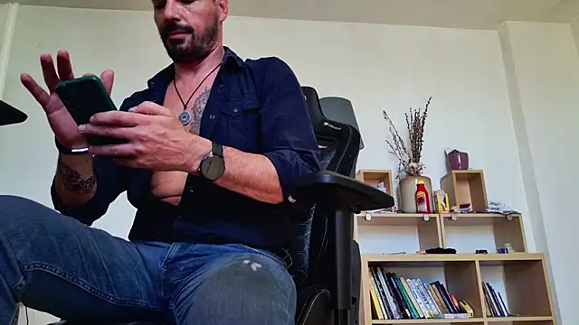 ChrisKox online show from May 16, 8:57 am
