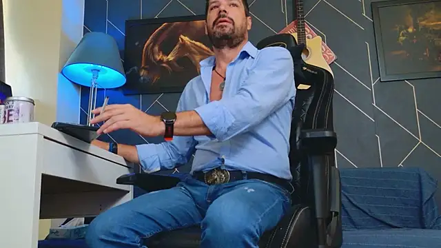 ChrisKox online show from September 15, 6:14 am