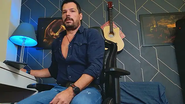 ChrisKox online show from September 14, 1:28 am