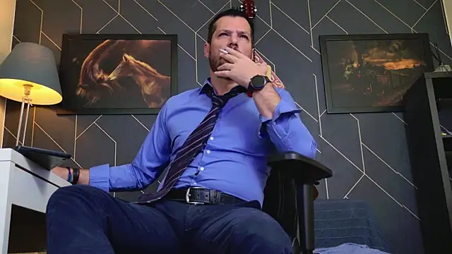 ChrisKox online show from October 28, 5:29 am