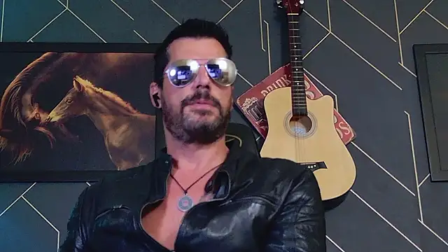 ChrisKox online show from March 4, 1:13 am