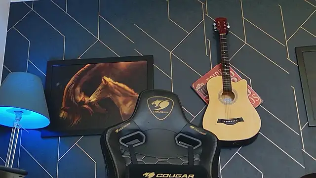 ChrisKox online show from September 25, 5:30 pm