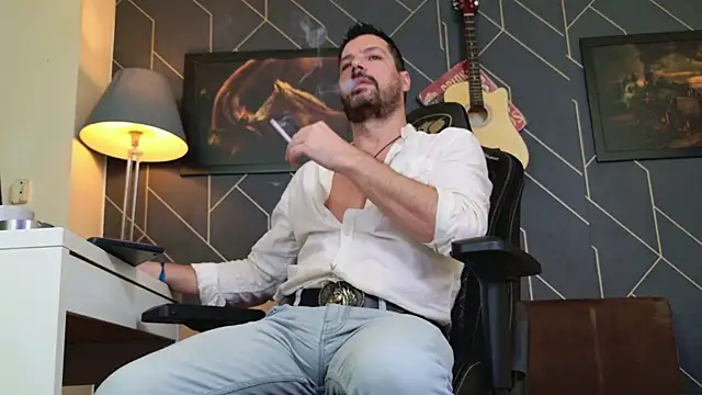 ChrisKox online show from December 20, 9:12 am