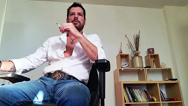 ChrisKox online show from April 23, 6:09 am