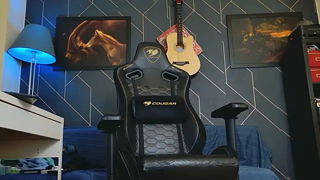 ChrisKox online show from September 30, 2:12 pm