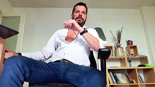 ChrisKox online show from May 31, 5:46 am