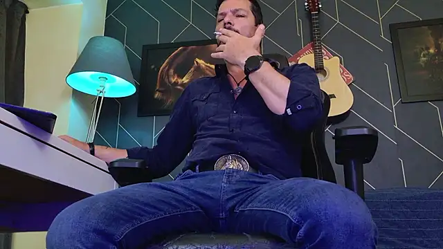 ChrisKox online show from March 14, 5:35 am