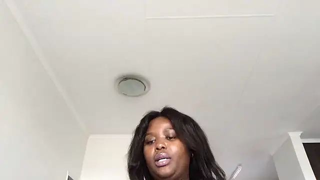 xBUSTY CANDYx online show from February 5, 10:33 am