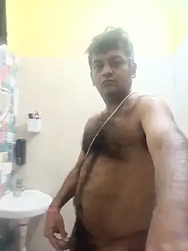 rarindam17 online show from May 29, 3:23 am