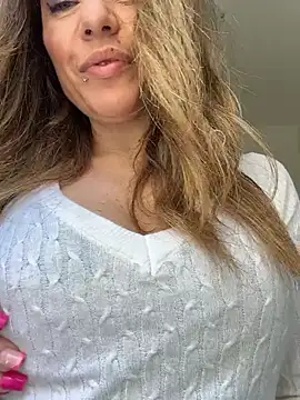 sexylenia online show from April 5, 12:56 pm