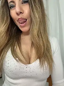 sexylenia online show from April 12, 9:29 pm