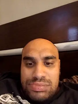 Snapshot of MrunMrunn chatting on October 30, 4:33 am MrunMrunn online show from October 30, 4:33 am