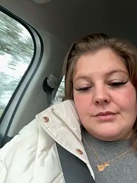 BootyLola online show from November 28, 8:36 am