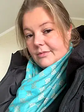 BootyLola online show from November 8, 9:57 am