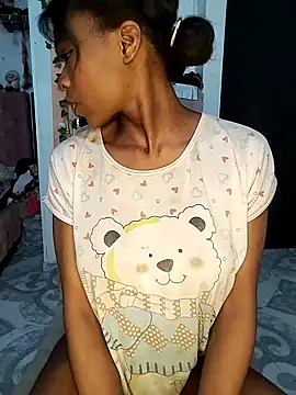 angel allis online show from November 26, 5:40 am