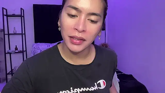 your bianca69 online show from March 26, 5:17 am