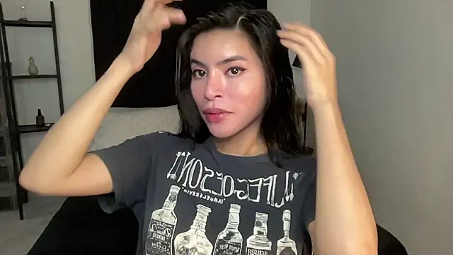 your bianca69 online show from March 2, 1:39 am