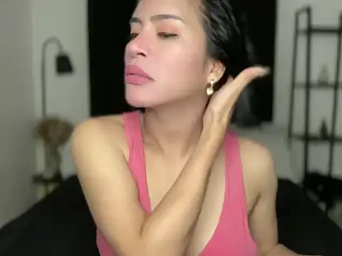 Snapshot of your_bianca69 chatting on September 19, 11:31 pm your bianca69 online show from September 19, 11:31 pm