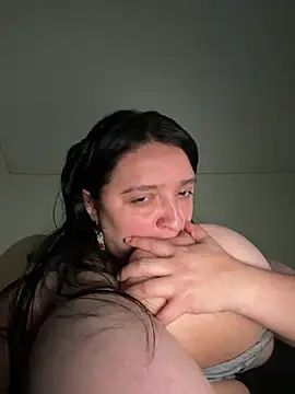 aliceayres797 online show from March 7, 4:24 am