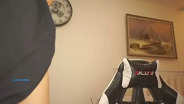 AlanDeNavarre online show from February 6, 10:21 pm