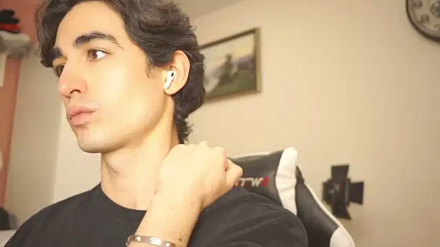 AlanDeNavarre online show from February 15, 10:21 pm