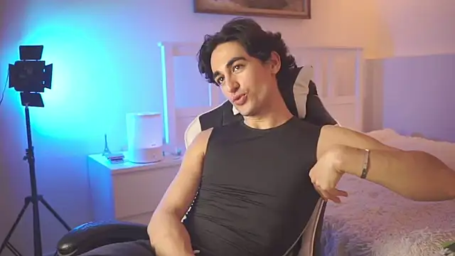 AlanDeNavarre online show from February 22, 9:48 pm