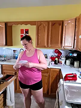 onlyhotbbw75 online show from April 16, 3:02 pm