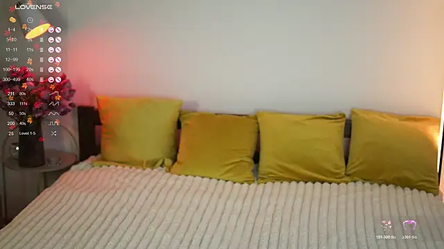 LitleSun online show from November 17, 5:11 am