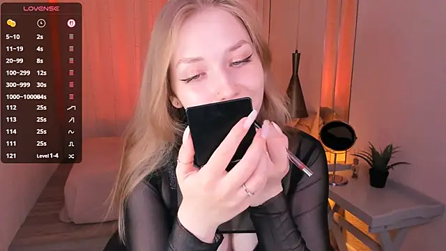 DakotaMabs online show from October 24, 9:52 am