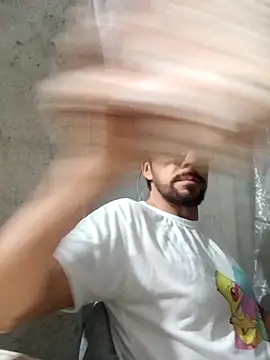 Snapshot of el_principe_hot chatting on February 18, 1:10 am el principe hot online show from February 18, 1:10 am