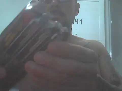 Snapshot of el_principe_hot chatting on November 3, 4:28 am el principe hot online show from November 3, 4:28 am