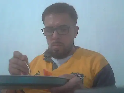 Snapshot of el_principe_hot chatting on February 12, 5:07 am el principe hot online show from February 12, 5:07 am