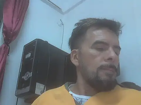 Snapshot of el_principe_hot chatting on October 30, 1:37 am el principe hot online show from October 30, 1:37 am