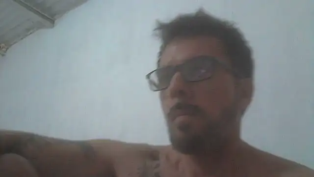 Snapshot of el_principe_hot chatting on November 26, 3:39 am el principe hot online show from November 26, 3:39 am