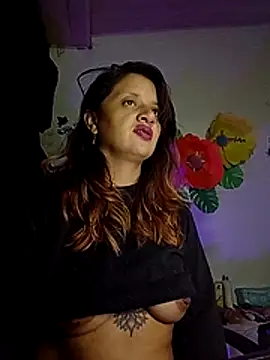 kattydirtylol online show from April 15, 10:43 am