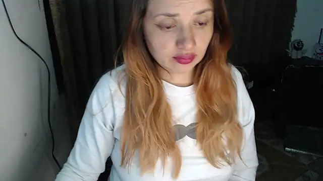 Snapshot of kattydirtylol chatting on October 4, 6:04 am kattydirtylol online show from October 4, 6:04 am