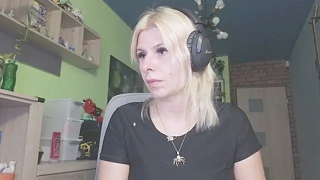 karmija online show from September 19, 9:41 pm