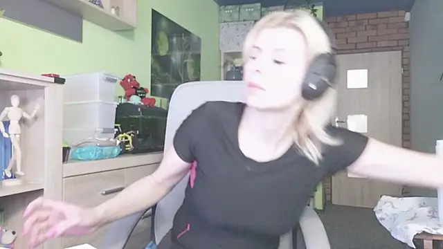 karmija online show from January 13, 10:03 pm