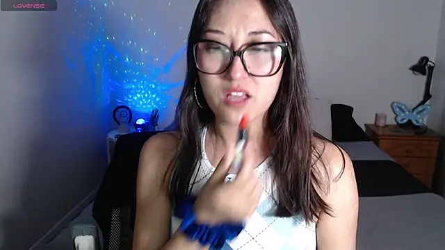 Ninimoon online show from October 13, 4:14 am