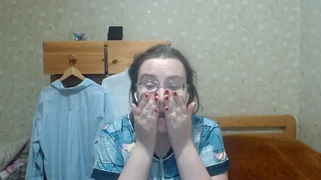 Snapshot of Smart_Rose chatting on October 31, 11:00 pm Smart Rose online show from October 31, 11:00 pm