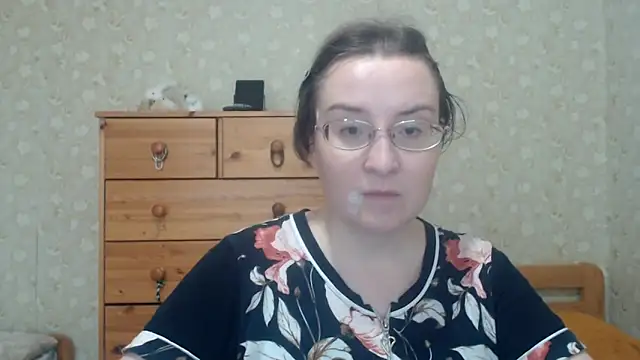 Smart Rose online show from April 5, 2:35 pm