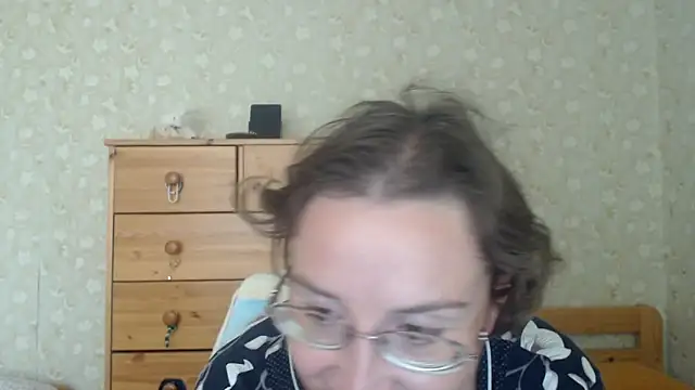 Snapshot of Smart_Rose chatting on June 27, 12:22 pm Smart Rose online show from June 27, 12:22 pm
