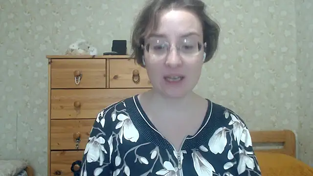 Smart Rose online show from April 14, 3:50 pm