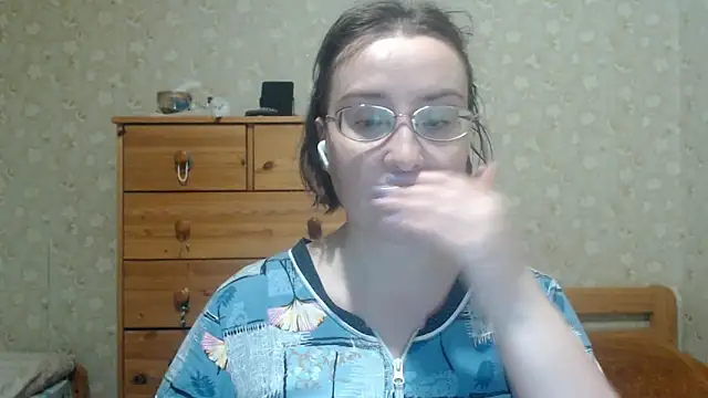 Smart Rose online show from March 24, 8:20 pm