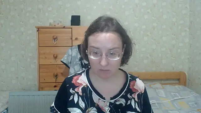 Snapshot of Smart_Rose chatting on September 19, 12:42 pm Smart Rose online show from September 19, 12:42 pm
