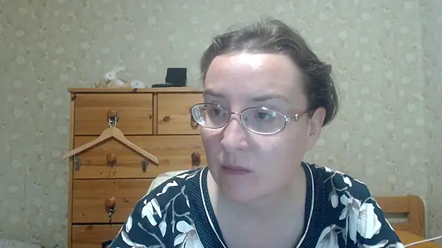 Snapshot of Smart_Rose chatting on May 28, 7:31 pm Smart Rose online show from May 28, 7:31 pm